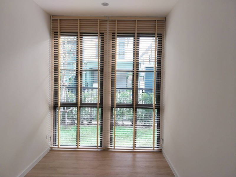 ติดตั้งมู่ลี่ ราคาถูก